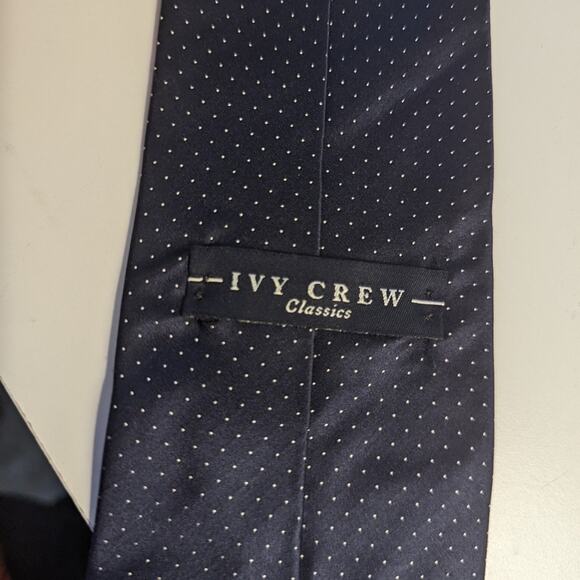 Men's Silk Ivy Crew Small Navy Polka Dot White Tie - Picture 2 of 4